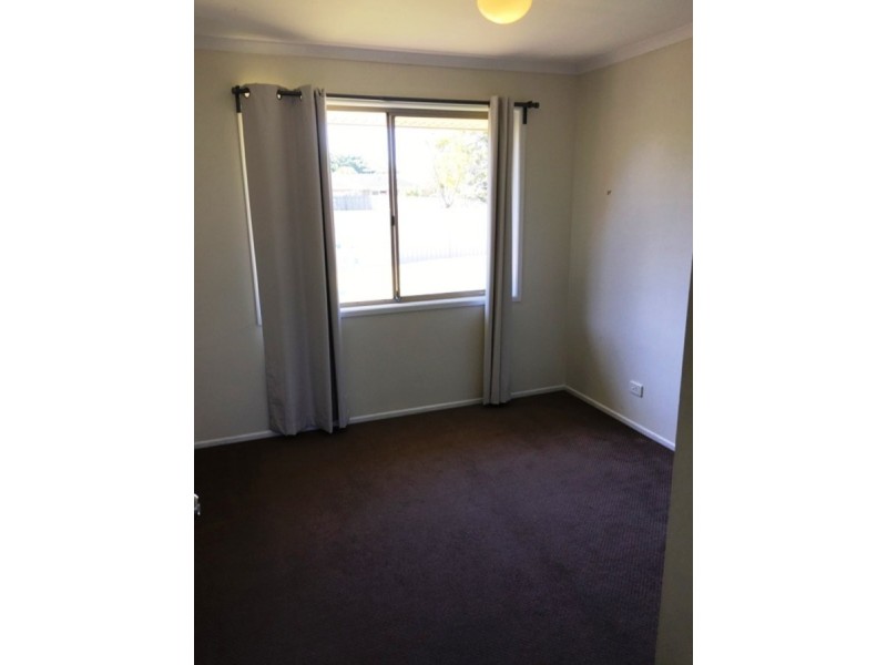7 Perak Court, Tanah Merah QLD 4128