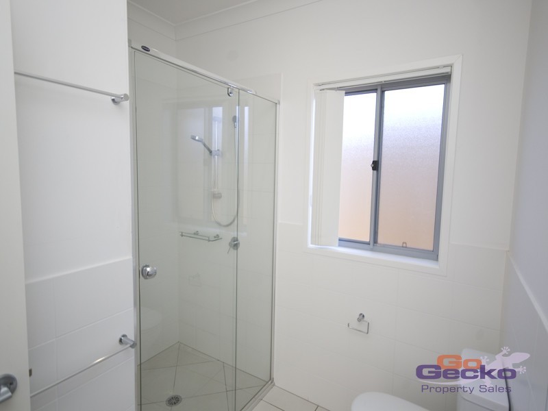 11 Francisca Drive, Augustine Heights QLD 4300