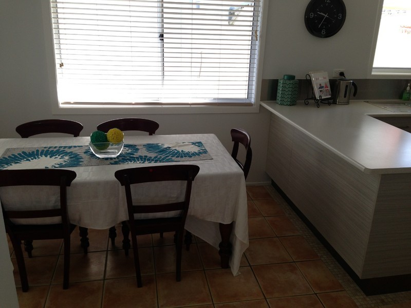 6 Hilarie Avenue, Springwood QLD 4127