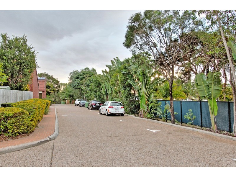 36/93-97 Barbaralla Drive, Springwood QLD 4127