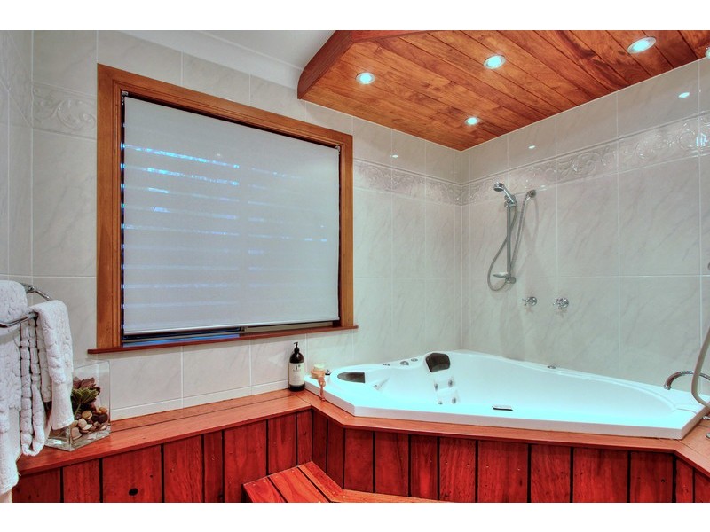39-41 New Horizon Drive, Bahrs Scrub QLD 4207