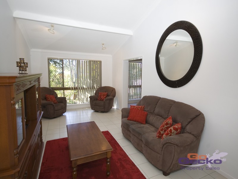 53 Steven St, Camira QLD 4300