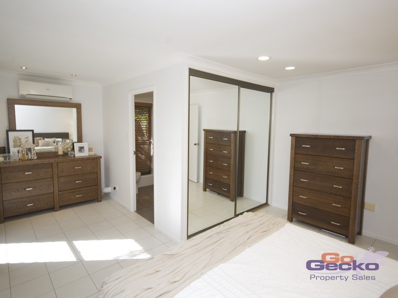 53 Steven St, Camira QLD 4300