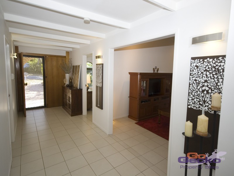 53 Steven St, Camira QLD 4300