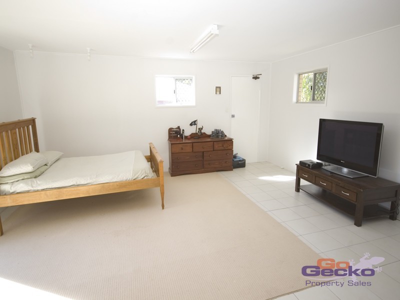 53 Steven St, Camira QLD 4300