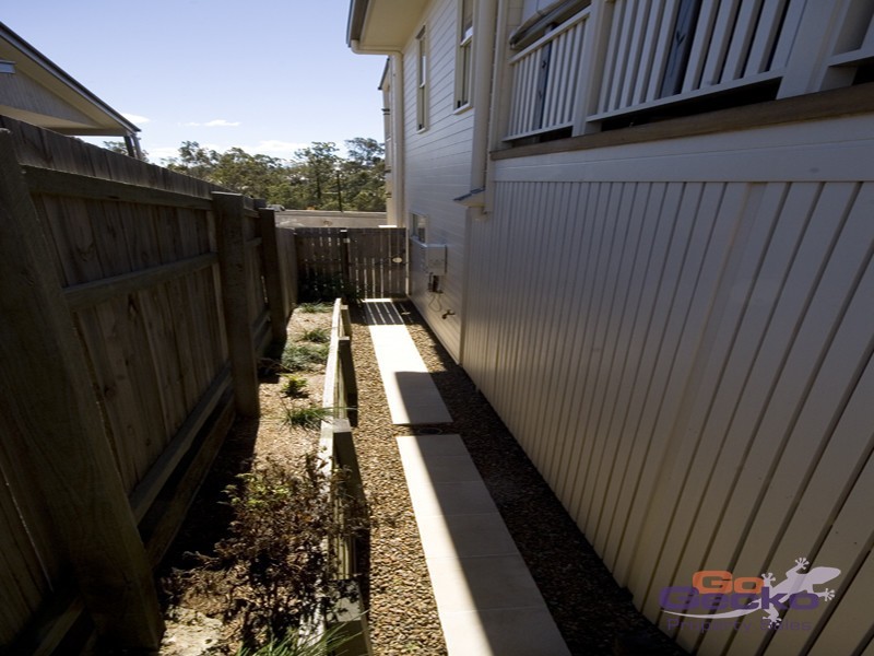 13 Lincoln Parade, Springfield Lakes QLD 4300
