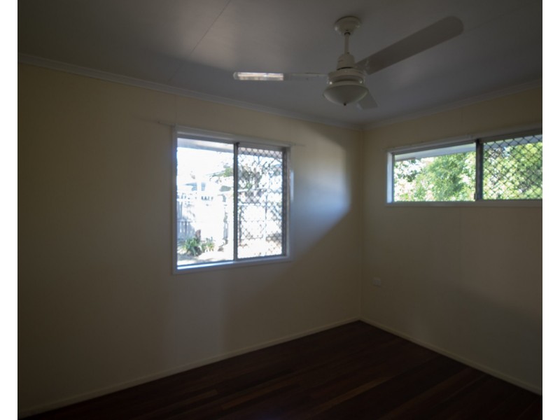 9 Dowden Street, Goodna QLD 4300