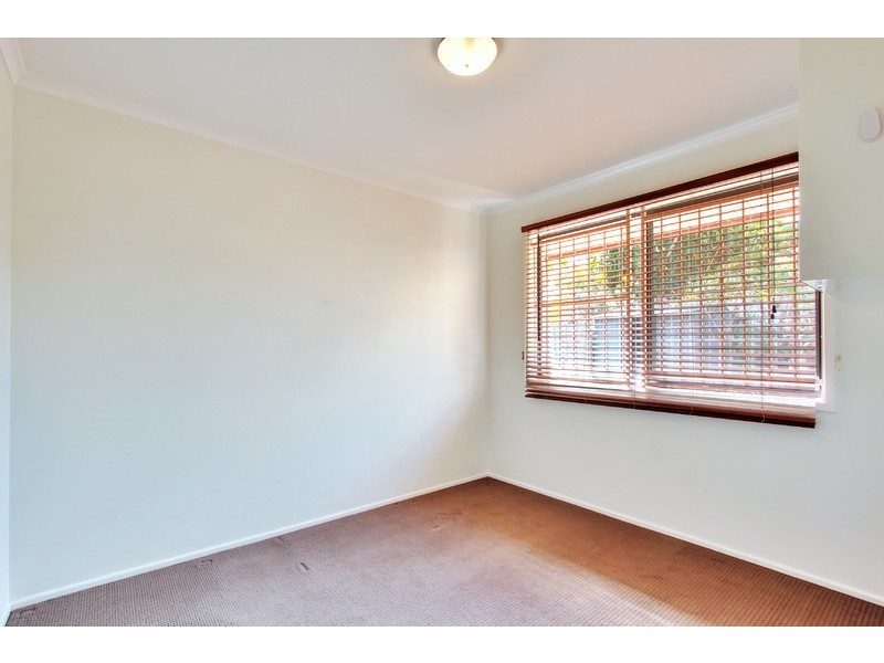 36 Wootton Crescent, Springwood QLD 4127