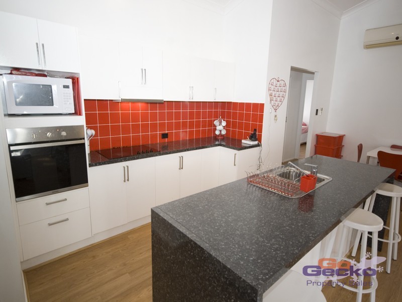 5 Winnecke Close, Forest Lake QLD 4078