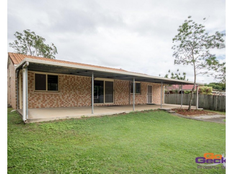 8 Bankswood Court, Camira QLD 4300