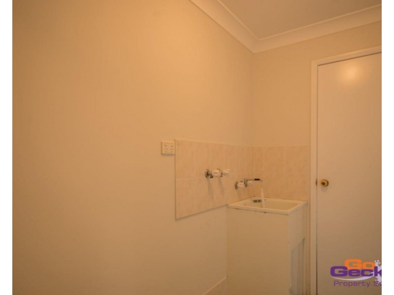 8 Bankswood Court, Camira QLD 4300