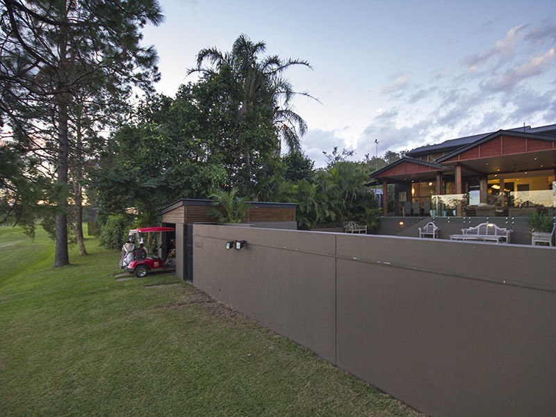 44 Westlake Drive, Mount Ommaney QLD 4074