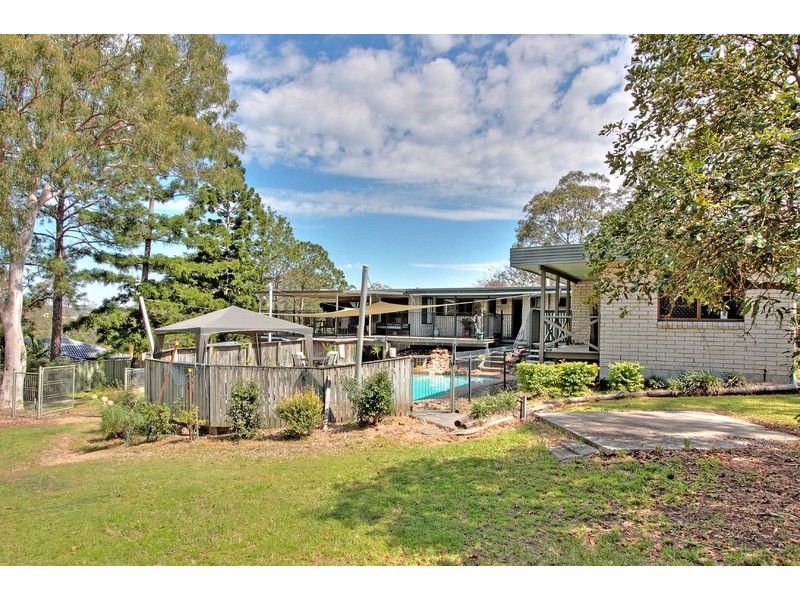 75 Pheasant Avenue, Beenleigh QLD 4207