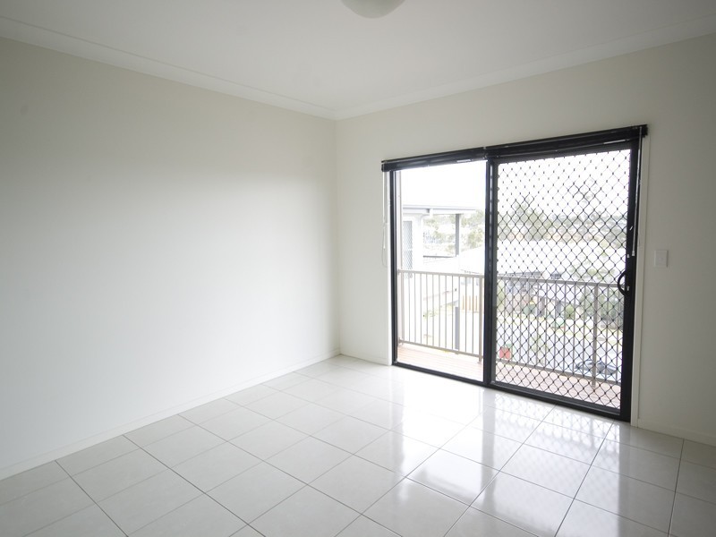 9 Peppermint Court, Springfield Lakes QLD 4300