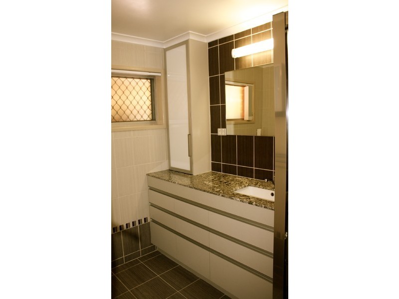 11 Delilah Street, Springwood QLD 4127