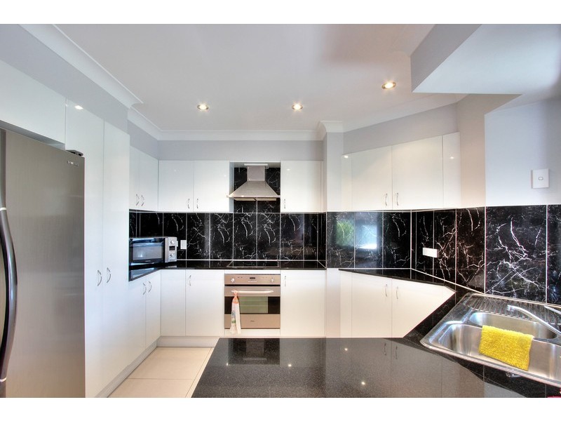 6 Maree Court, Tanah Merah QLD 4128