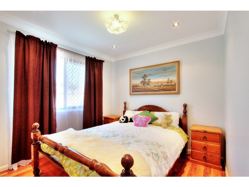 6 Maree Court, Tanah Merah QLD 4128