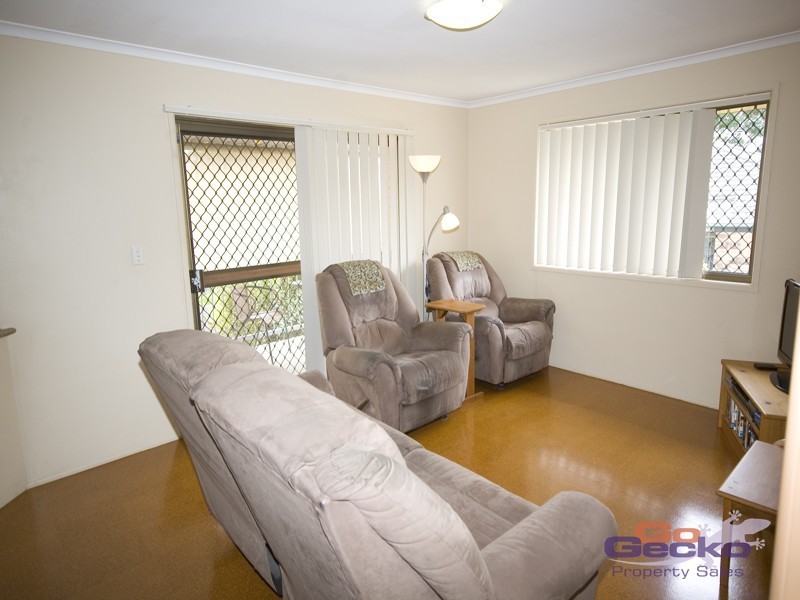 8 Boscawan Crescent, Bellbird Park QLD 4300