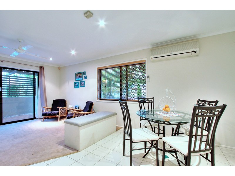 11 Jacqueline Ave, Springwood QLD 4127