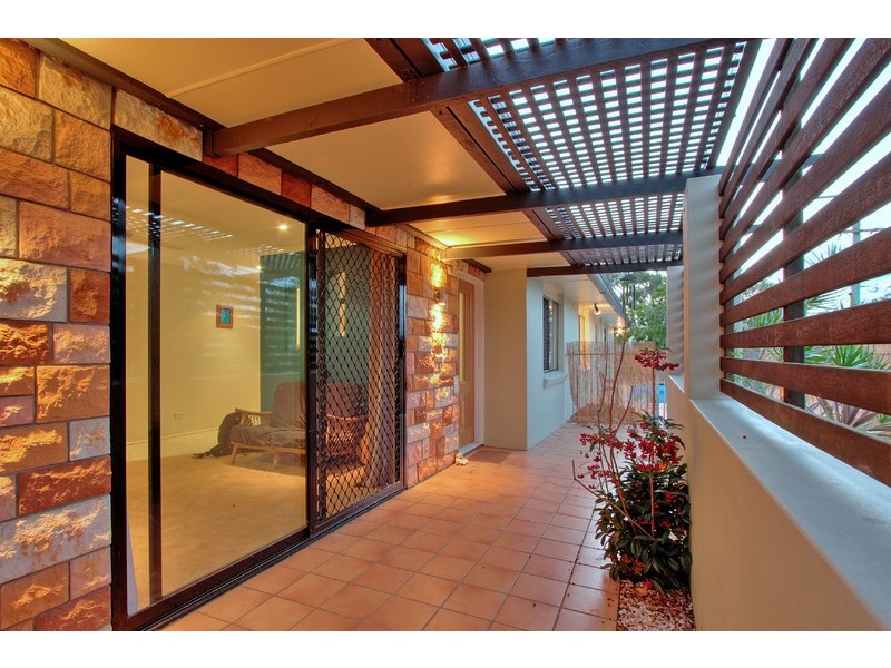 11 Jacqueline Ave, Springwood QLD 4127