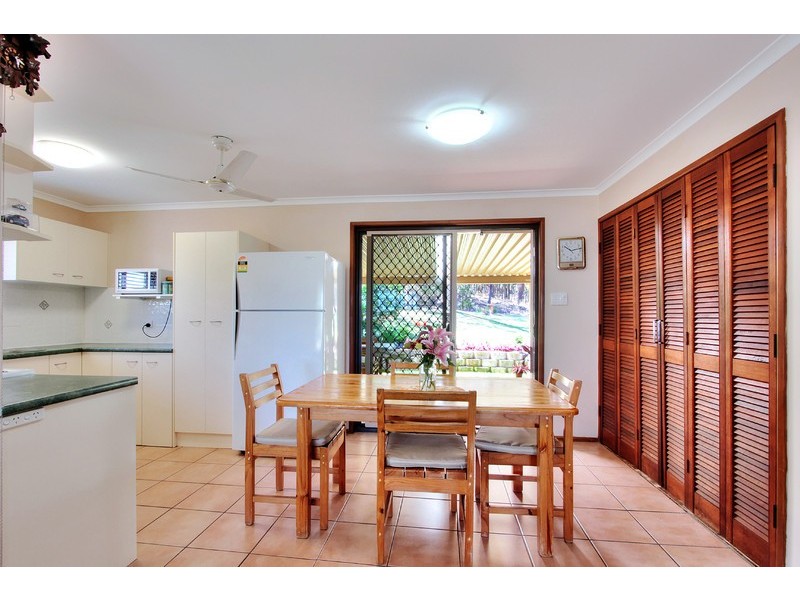 50 Van Dieman Crescent, Springwood QLD 4127