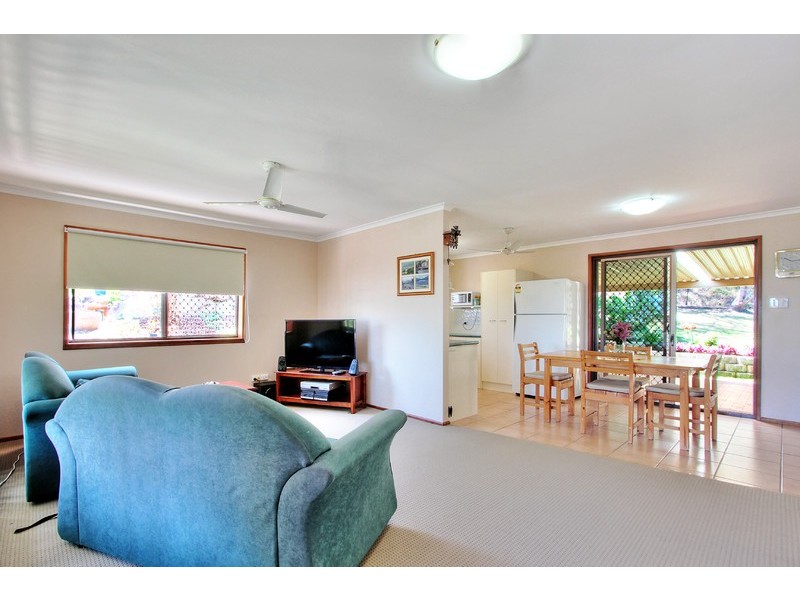 50 Van Dieman Crescent, Springwood QLD 4127