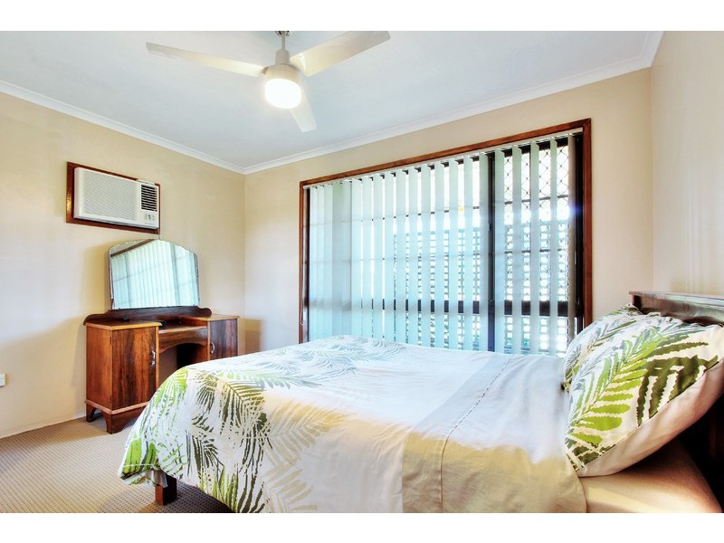 50 Van Dieman Crescent, Springwood QLD 4127