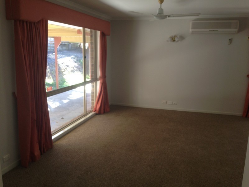 7 Mersing Court, Tanah Merah QLD 4128