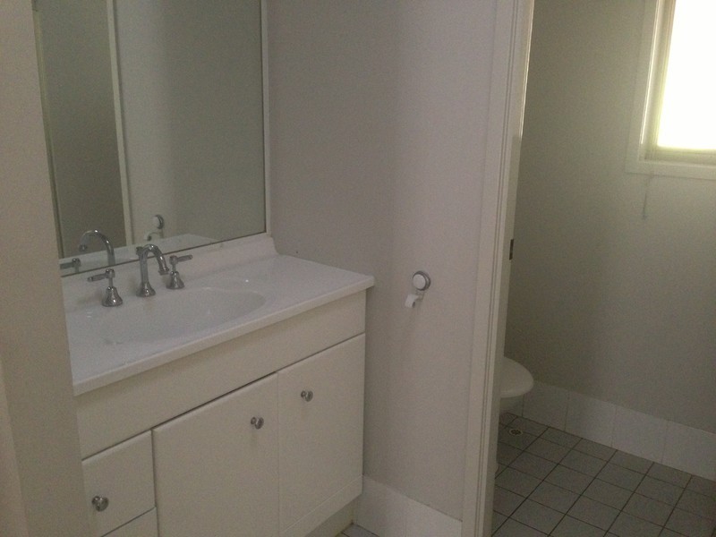 7 Mersing Court, Tanah Merah QLD 4128