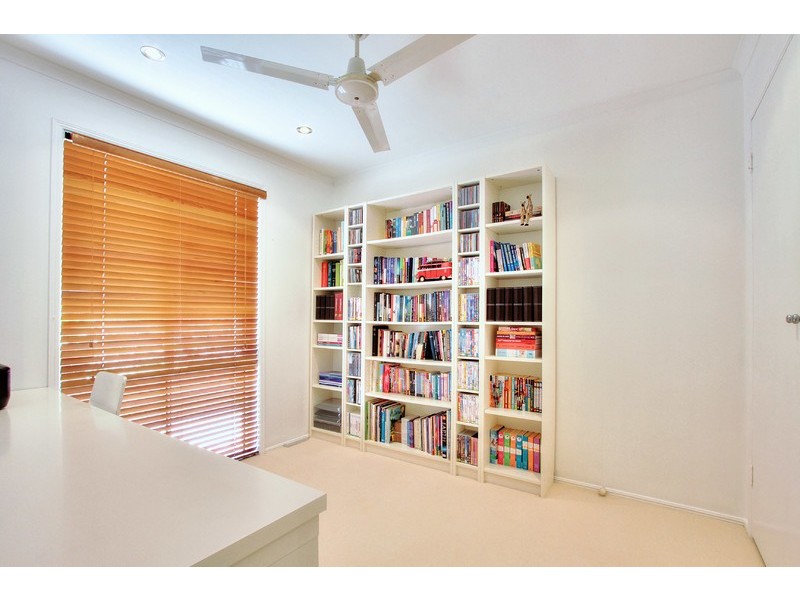 6 Balgo Court, Shailer Park QLD 4128