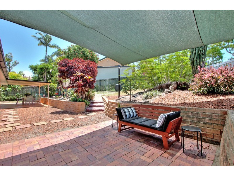 7 Juanita Grove, Springwood QLD 4127