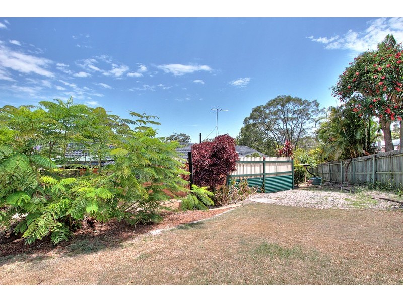 7 Juanita Grove, Springwood QLD 4127