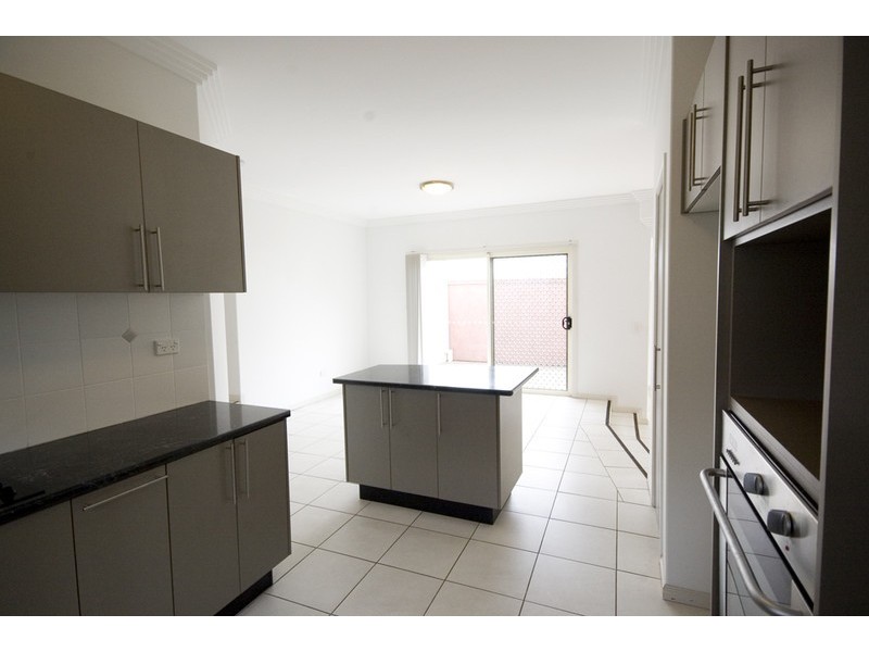 28 Summit, Springfield Lakes QLD 4300