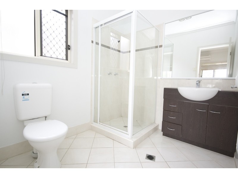 28 Summit, Springfield Lakes QLD 4300