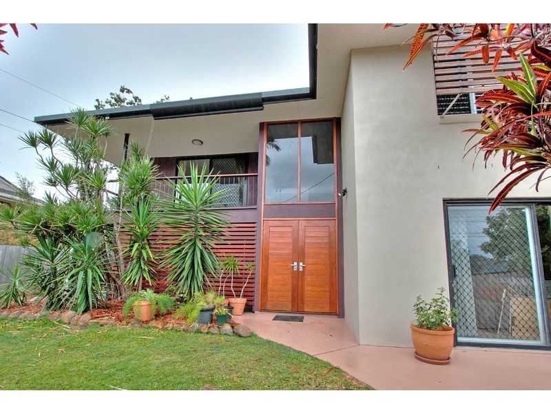 11 Belinda Crescent, Springwood QLD 4127