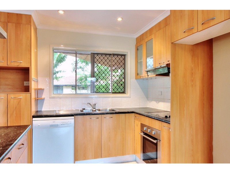 11 Belinda Crescent, Springwood QLD 4127