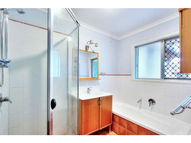 11 Belinda Crescent, Springwood QLD 4127