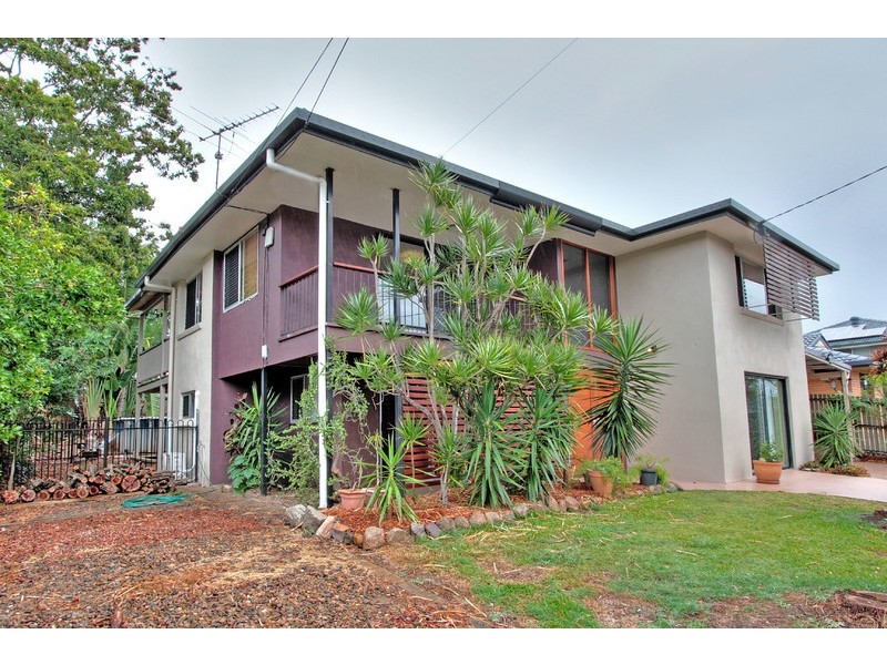 11 Belinda Crescent, Springwood QLD 4127