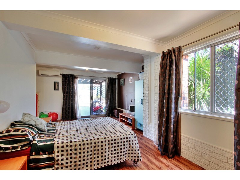 26 Village Drive, Daisy Hill QLD 4127