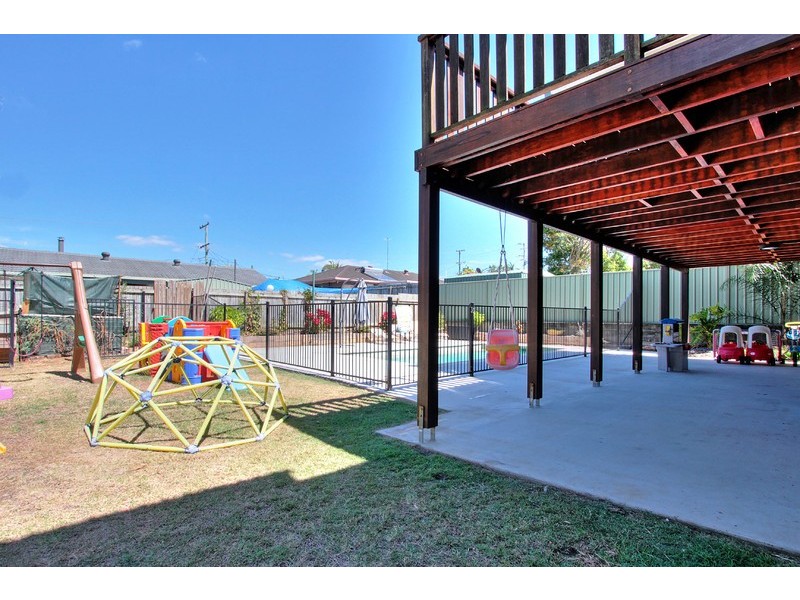 26 Village Drive, Daisy Hill QLD 4127