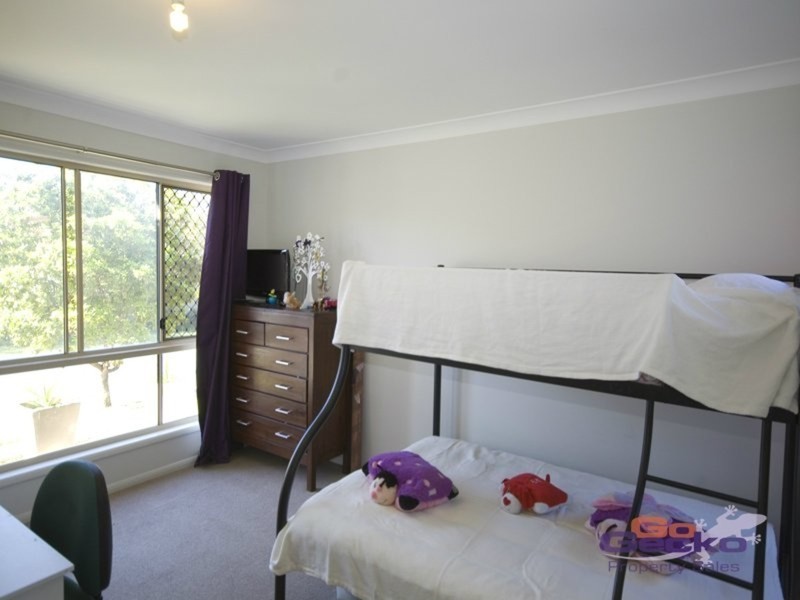 39 Regents Circuit, Forest Lake QLD 4078