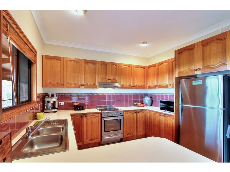 9 – 11 Hillview Cr, Bahrs Scrub QLD 4207