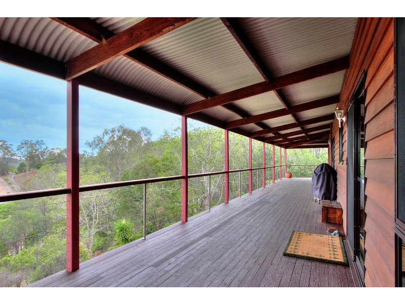 9 – 11 Hillview Cr, Bahrs Scrub QLD 4207