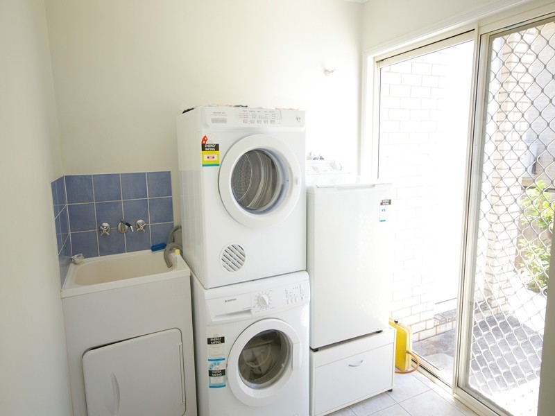 1 Amadeus Street, Springfield Lakes QLD 4300