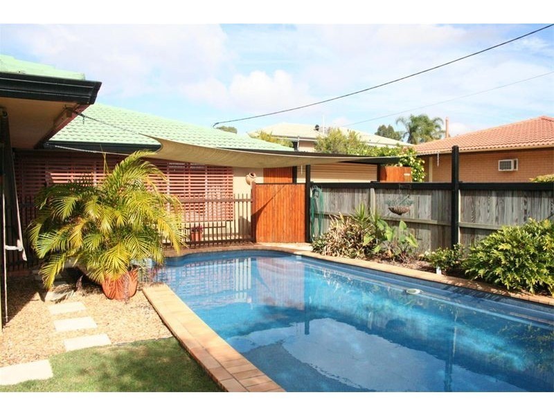 19 Penaton Street, Corinda QLD 4075