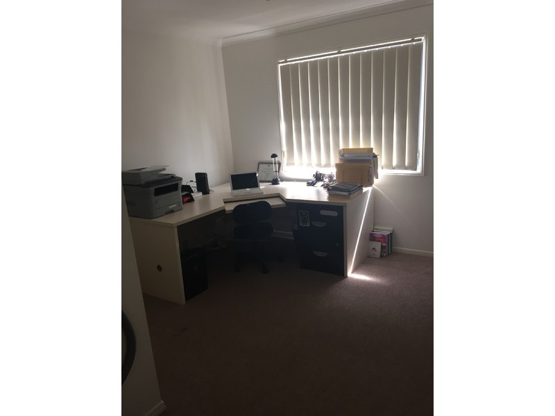 25 Tahan Crescent, Tanah Merah QLD 4128