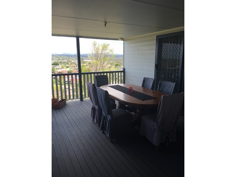 25 Tahan Crescent, Tanah Merah QLD 4128