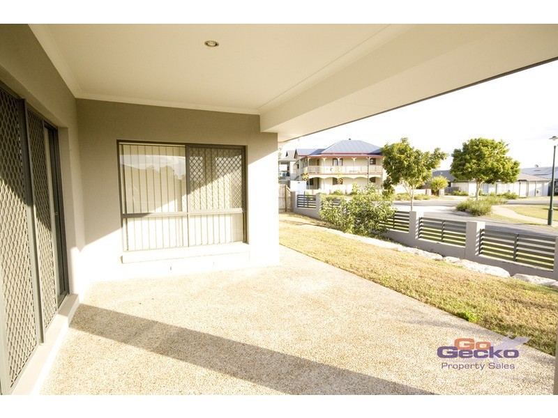 5 The Promenade, Springfield Lakes QLD 4300