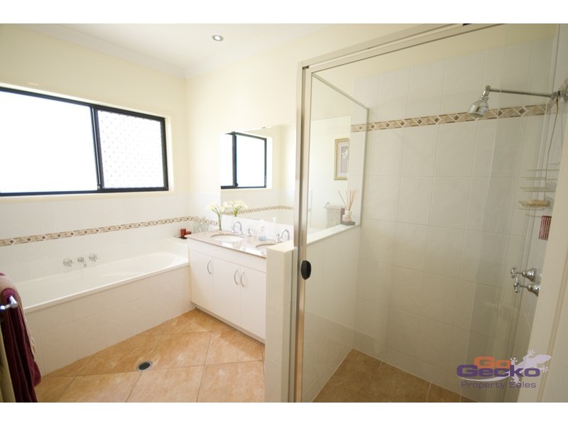 9-13 Lee Court, Greenbank QLD 4124