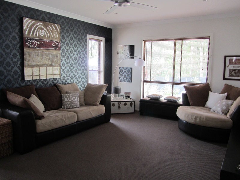 49 Farren Street, Camira QLD 4300